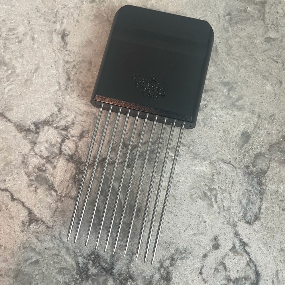 3 Pampered Chef Kitchen Tools - Picture 7 of 7